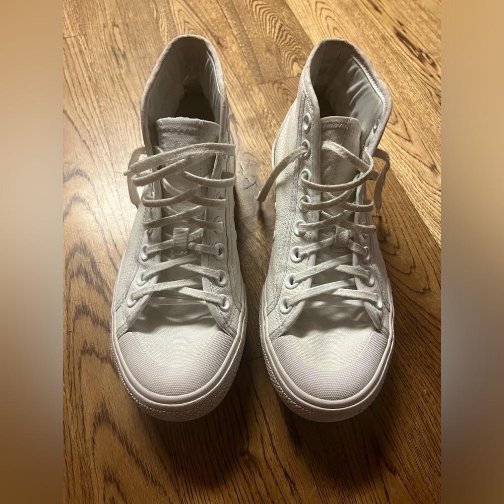 Women's 6.5 Adidas Platform Hightop Sneakers White